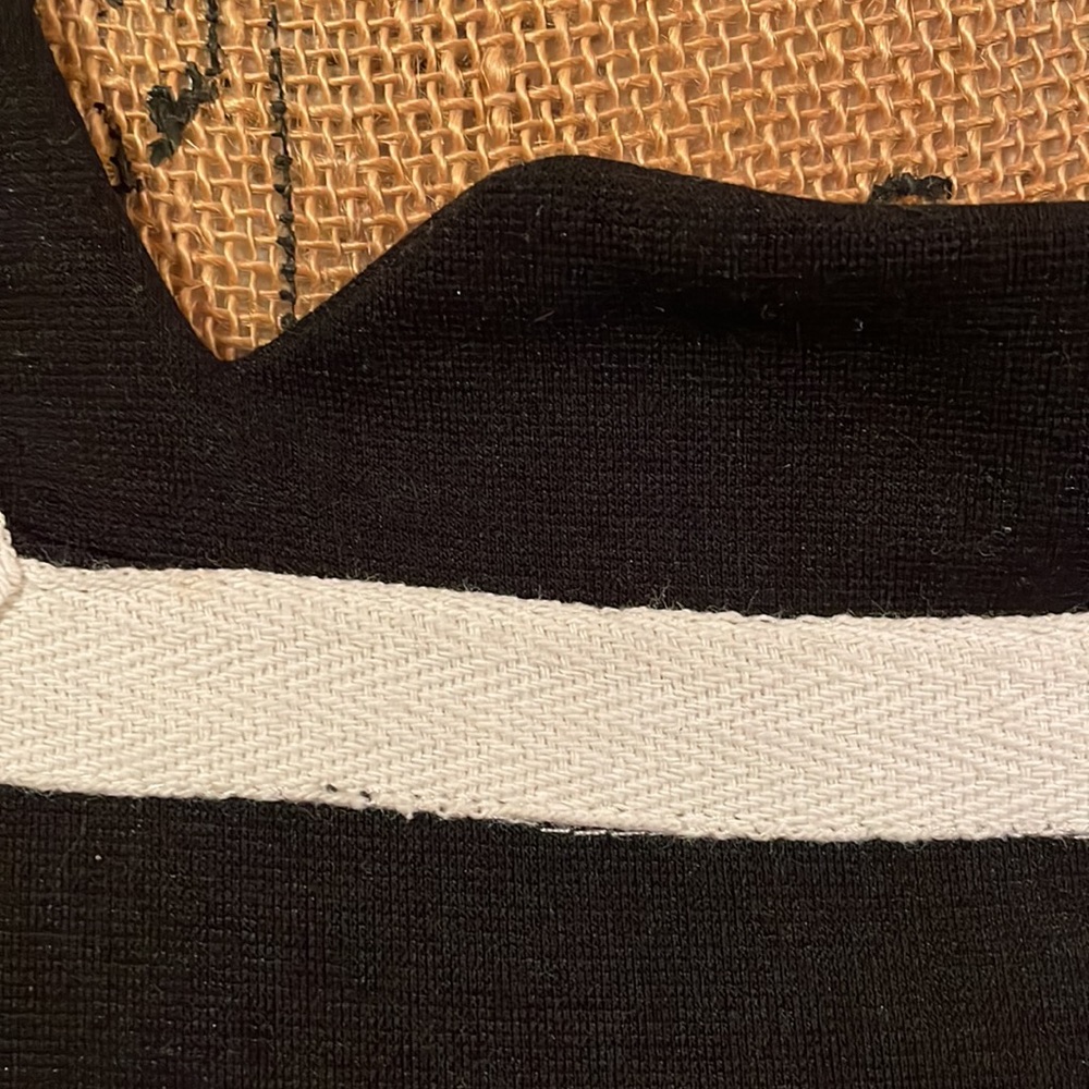 Nice-forever black form fitting dress, size medium. - Picture 3 of 16